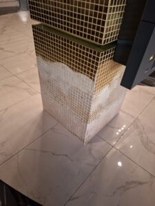 20251030 232218